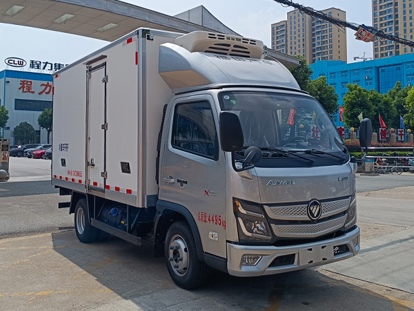 福田欧马可X卡冷藏车-3.7米厢长