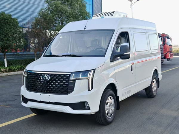 上汽大通V80冷藏车