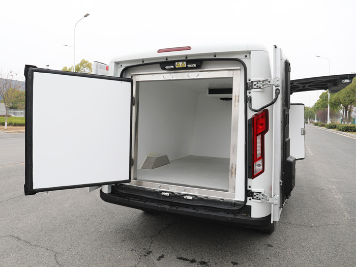 江淮Van宝路纯电动冷藏车，江淮Van宝路冷藏车，江淮Van宝路纯电动冷链车，江淮宝路纯电动面包冷藏车