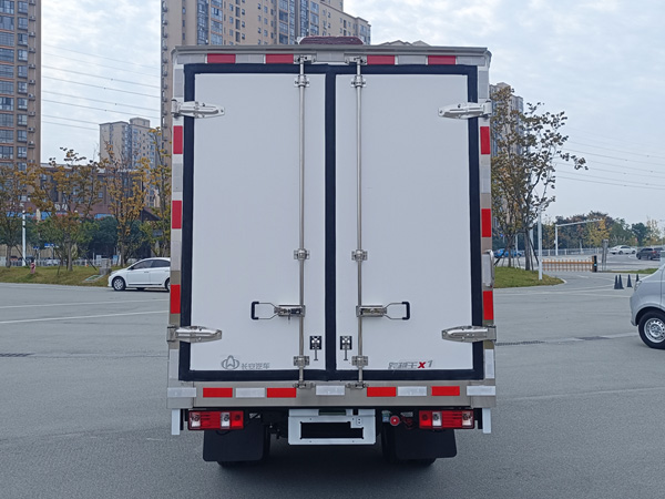 长安跨越王X1后双轮冷藏车，长安跨越王冷藏车，长安冷藏车，长安小型冷藏车