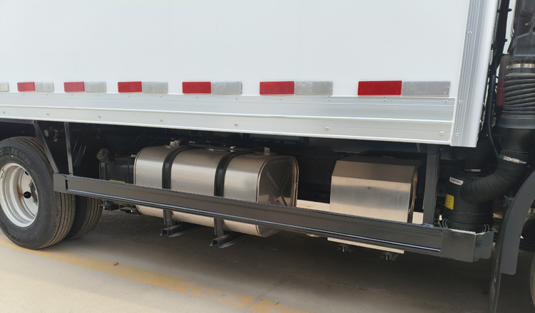 吉利远程星智H8M甲醇增程式冷藏车，吉利远程星智H8M甲醇增程式混动冷藏车，吉利远程星智H8M冷藏车，吉利远程星智H8M甲醇冷藏车，吉利远程星智H8M醇氢电动冷藏车