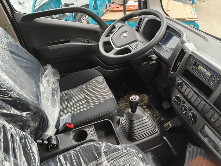 新款福田欧马可S1冷藏车，新款福田欧马可冷藏车，福田欧马可4.2米冷藏车，福田欧马可S1畅盈版冷藏车